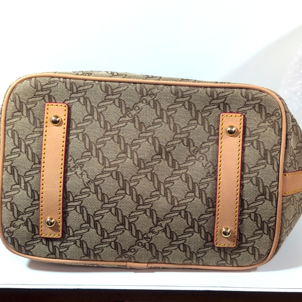 Dooney & Bourke Maritime Hobo Sac NWOT - Picture 5 of 16